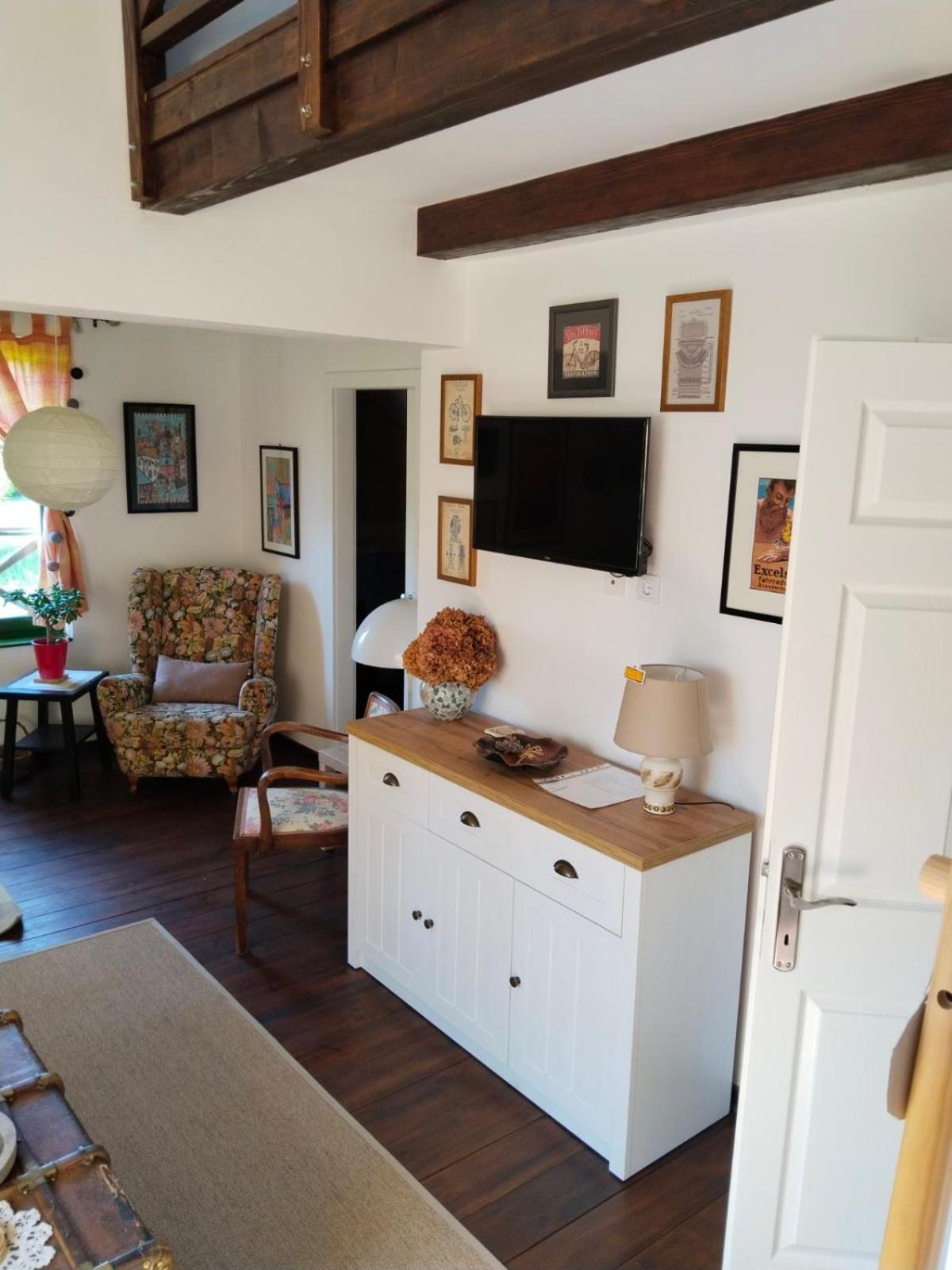 Guesthouse Silvani Kruševac Eksteriør bilde
