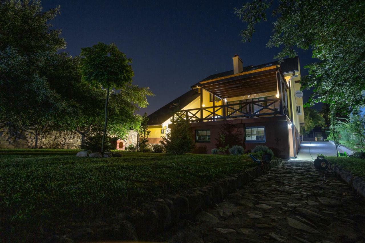 Guesthouse Silvani Kruševac Eksteriør bilde